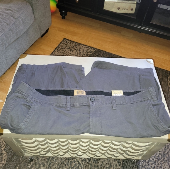 New! FOUNDRY SUPPLY CO. Everyday Shorts - Picture 4 of 10